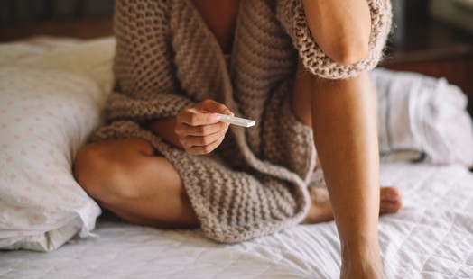 Bien choisir et utiliser son test de grossesse : le guide complet
