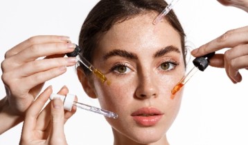 Le sérum visage : un soin fondamental pour prévenir et traiter les signes de l'âge