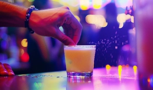 Soumission chimique : le test Lisa détecte GHB et autres drogues du viol