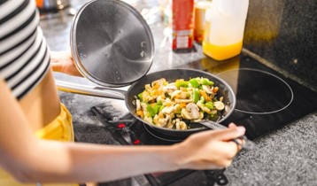 Quels ustensiles de cuisine choisir pour éviter le plastique ?