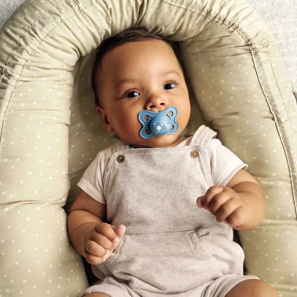 MAM Original Sucette symétrique silicone 2-6 mois