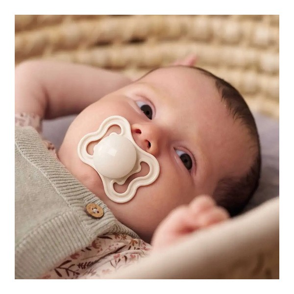 MAM Supreme Sucette anatomique silicone 2-6 mois